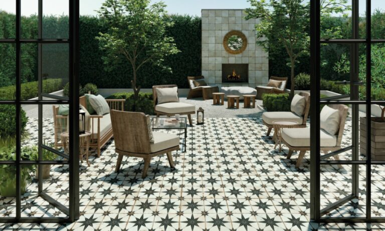Cevisama Spanish Tile Exhibition, Valencia 4 fs rockstar v 1B SZ1 e1682688811190