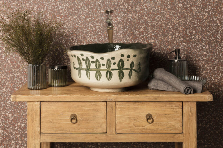 A guide to terrazzo bathroom tiles in porcelain 8 CRUSH RED TERRAZZO PORCELAIN 900 X 900 e1683205908963